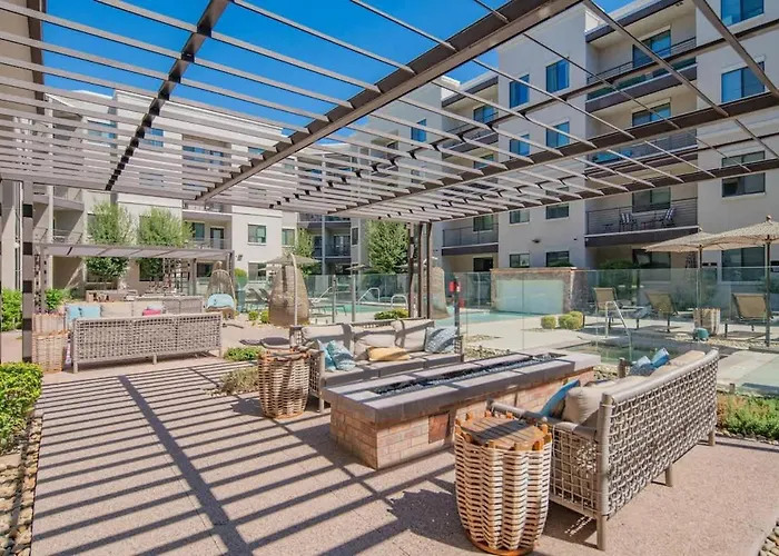 Apartament Spacious 2br Uptown Biltmore Gym Pool Parking Wd *